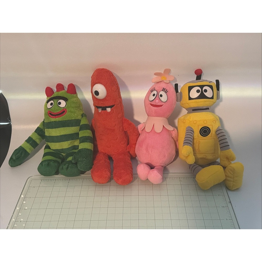 Yo Gabba Gabba Plush Set Lot Plex Foofa Brobee Muno TY Beanie